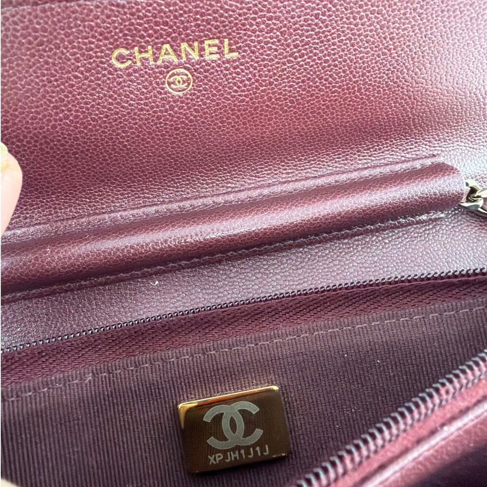 Chanel Burgundy Caviar Seasonal Wallet On Chain - Picture 6 of 14